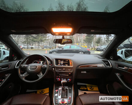 Белый Ауди Ку 5, объемом двигателя 2 л и пробегом 166 тыс. км за 19999 $, фото 13 на Automoto.ua