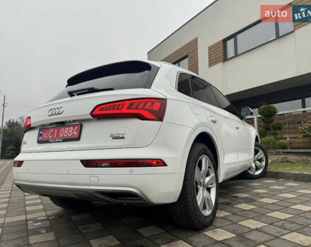 Білий Ауді Ку 5, об'ємом двигуна 2 л та пробігом 185 тис. км за 20990 $, фото 35 на Automoto.ua