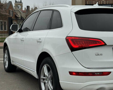 Белый Ауди Ку 5, объемом двигателя 1.98 л и пробегом 79 тыс. км за 16500 $, фото 6 на Automoto.ua