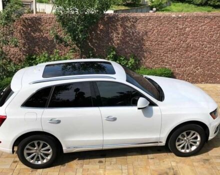 Белый Ауди Ку 5, объемом двигателя 2 л и пробегом 101 тыс. км за 10700 $, фото 3 на Automoto.ua