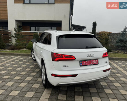 Білий Ауді Ку 5, об'ємом двигуна 2 л та пробігом 185 тис. км за 20990 $, фото 33 на Automoto.ua