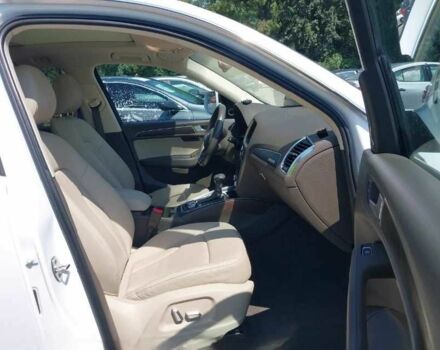 Белый Ауди Ку 5, объемом двигателя 0 л и пробегом 38 тыс. км за 14900 $, фото 3 на Automoto.ua