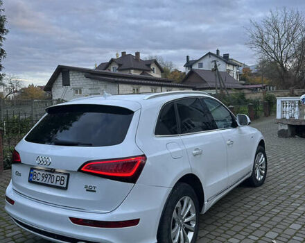 Белый Ауди Ку 5, объемом двигателя 2 л и пробегом 141 тыс. км за 16000 $, фото 4 на Automoto.ua