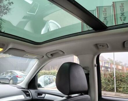 Белый Ауди Ку 5, объемом двигателя 2 л и пробегом 150 тыс. км за 17425 $, фото 13 на Automoto.ua