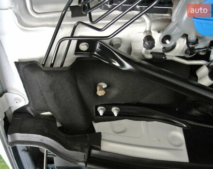 Белый Ауди Ку 5, объемом двигателя 1.98 л и пробегом 146 тыс. км за 17900 $, фото 54 на Automoto.ua