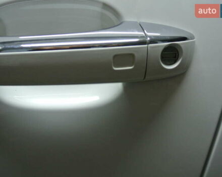 Белый Ауди Ку 5, объемом двигателя 1.98 л и пробегом 146 тыс. км за 17900 $, фото 117 на Automoto.ua