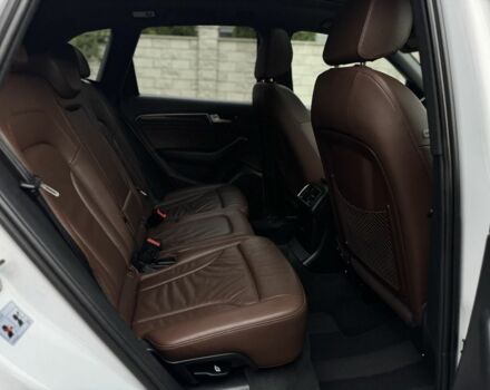 Білий Ауді Ку 5, об'ємом двигуна 2 л та пробігом 169 тис. км за 14800 $, фото 11 на Automoto.ua