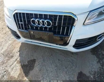 Белый Ауди Ку 5, объемом двигателя 2 л и пробегом 76 тыс. км за 4000 $, фото 5 на Automoto.ua