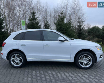 Белый Ауди Ку 5, объемом двигателя 2 л и пробегом 233 тыс. км за 15500 $, фото 7 на Automoto.ua