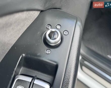 Білий Ауді Ку 5, об'ємом двигуна 1.97 л та пробігом 185 тис. км за 25500 $, фото 13 на Automoto.ua