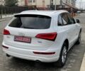Белый Ауди Ку 5, объемом двигателя 2 л и пробегом 105 тыс. км за 16600 $, фото 2 на Automoto.ua
