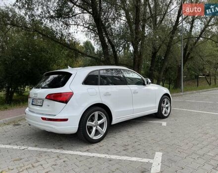 Белый Ауди Ку 5, объемом двигателя 1.97 л и пробегом 323 тыс. км за 21000 $, фото 8 на Automoto.ua