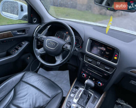 Белый Ауди Ку 5, объемом двигателя 2 л и пробегом 233 тыс. км за 15500 $, фото 19 на Automoto.ua