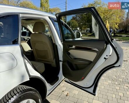 Білий Ауді Ку 5, об'ємом двигуна 1.98 л та пробігом 191 тис. км за 17800 $, фото 65 на Automoto.ua