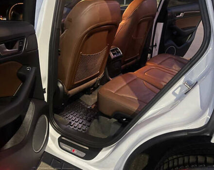 Белый Ауди Ку 5, объемом двигателя 1.98 л и пробегом 132 тыс. км за 20000 $, фото 14 на Automoto.ua