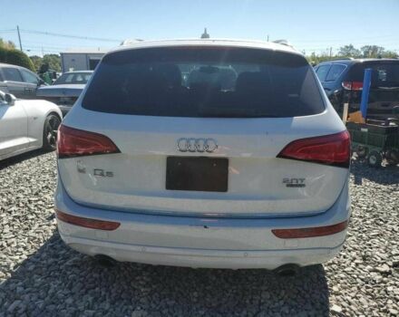 Белый Ауди Ку 5, объемом двигателя 2 л и пробегом 99 тыс. км за 2900 $, фото 5 на Automoto.ua