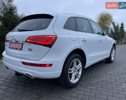 Белый Ауди Ку 5, объемом двигателя 2 л и пробегом 233 тыс. км за 15500 $, фото 8 на Automoto.ua