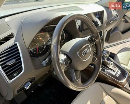 Білий Ауді Ку 5, об'ємом двигуна 1.98 л та пробігом 191 тис. км за 17800 $, фото 43 на Automoto.ua