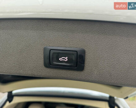 Білий Ауді Ку 5, об'ємом двигуна 1.98 л та пробігом 130 тис. км за 16950 $, фото 69 на Automoto.ua