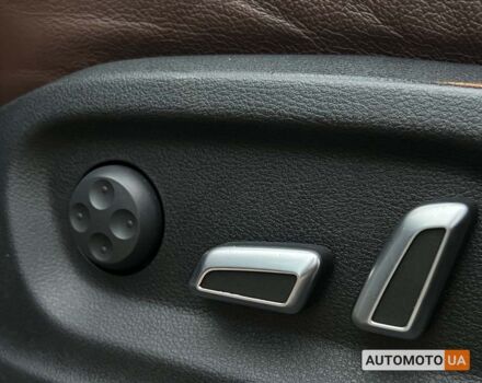 Белый Ауди Ку 5, объемом двигателя 2 л и пробегом 166 тыс. км за 19999 $, фото 15 на Automoto.ua