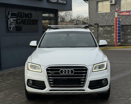Белый Ауди Ку 5, объемом двигателя 2 л и пробегом 175 тыс. км за 16288 $, фото 2 на Automoto.ua