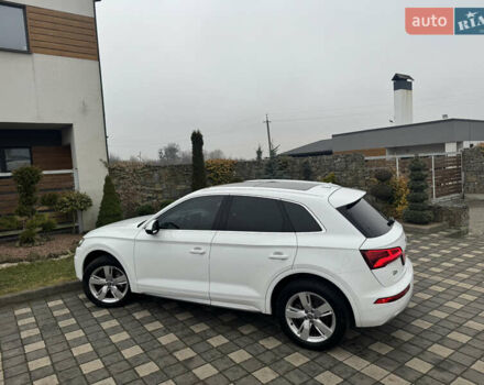 Білий Ауді Ку 5, об'ємом двигуна 2 л та пробігом 185 тис. км за 20990 $, фото 28 на Automoto.ua