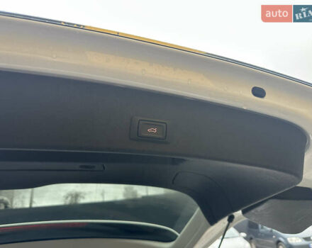 Белый Ауди Ку 5, объемом двигателя 2 л и пробегом 130 тыс. км за 17500 $, фото 38 на Automoto.ua