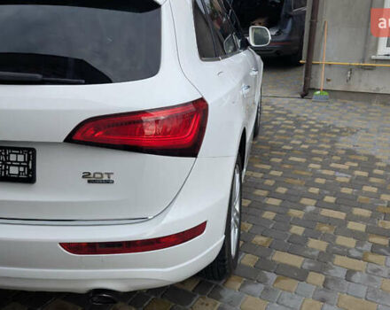 Белый Ауди Ку 5, объемом двигателя 1.98 л и пробегом 233 тыс. км за 15399 $, фото 6 на Automoto.ua