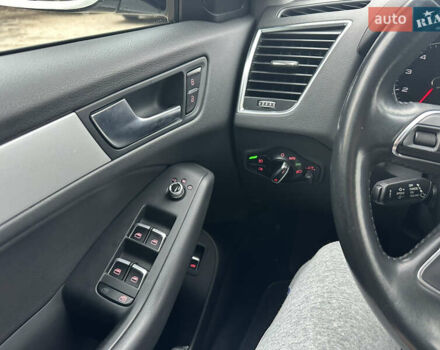 Белый Ауди Ку 5, объемом двигателя 2 л и пробегом 130 тыс. км за 17500 $, фото 45 на Automoto.ua