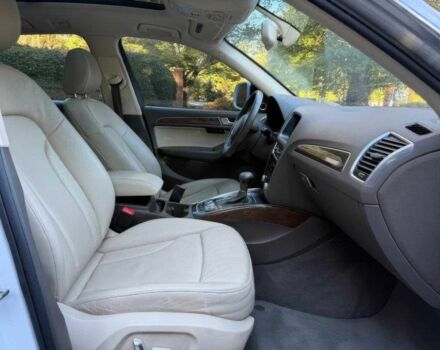 Белый Ауди Ку 5, объемом двигателя 3 л и пробегом 80 тыс. км за 10700 $, фото 11 на Automoto.ua