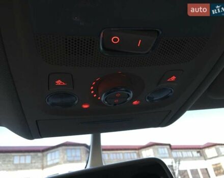Белый Ауди Ку 5, объемом двигателя 2 л и пробегом 174 тыс. км за 15300 $, фото 46 на Automoto.ua