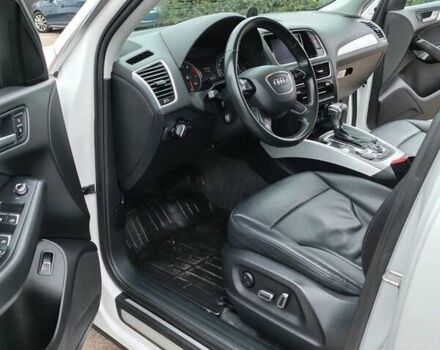 Белый Ауди Ку 5, объемом двигателя 2 л и пробегом 150 тыс. км за 17425 $, фото 22 на Automoto.ua