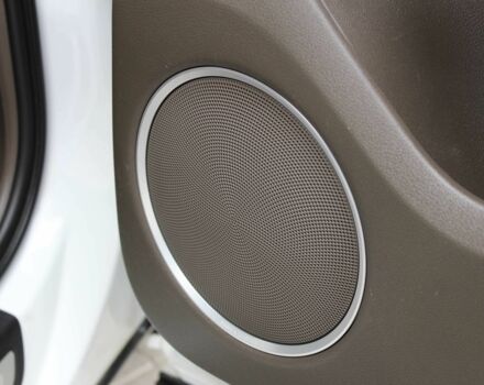 Білий Ауді Ку 5, об'ємом двигуна 2 л та пробігом 150 тис. км за 16900 $, фото 19 на Automoto.ua