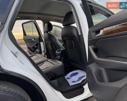 Белый Ауди Ку 5, объемом двигателя 2 л и пробегом 167 тыс. км за 16499 $, фото 4 на Automoto.ua