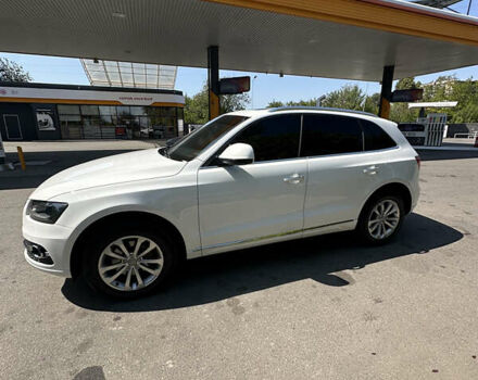 Белый Ауди Ку 5, объемом двигателя 1.98 л и пробегом 260 тыс. км за 15500 $, фото 15 на Automoto.ua
