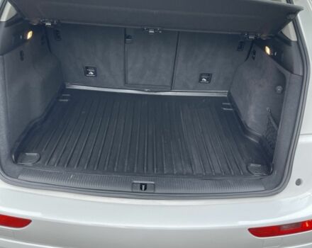 Белый Ауди Ку 5, объемом двигателя 2 л и пробегом 105 тыс. км за 16600 $, фото 5 на Automoto.ua