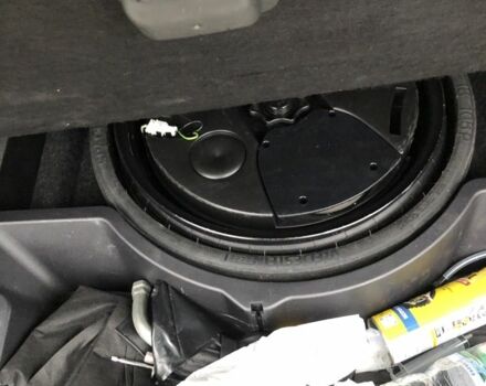 Білий Ауді Ку 5, об'ємом двигуна 2 л та пробігом 176 тис. км за 19350 $, фото 14 на Automoto.ua