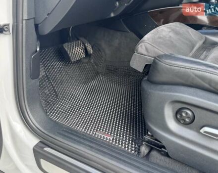 Білий Ауді Ку 5, об'ємом двигуна 1.97 л та пробігом 185 тис. км за 25500 $, фото 15 на Automoto.ua