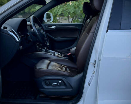 Белый Ауди Ку 5, объемом двигателя 1.98 л и пробегом 108 тыс. км за 19500 $, фото 24 на Automoto.ua