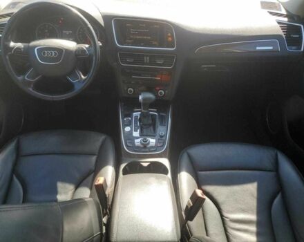 Белый Ауди Ку 5, объемом двигателя 2 л и пробегом 99 тыс. км за 2900 $, фото 7 на Automoto.ua