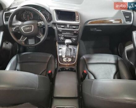 Білий Ауді Ку 5, об'ємом двигуна 1.98 л та пробігом 151 тис. км за 2950 $, фото 7 на Automoto.ua