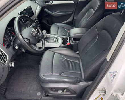 Белый Ауди Ку 5, объемом двигателя 2 л и пробегом 129 тыс. км за 17500 $, фото 9 на Automoto.ua