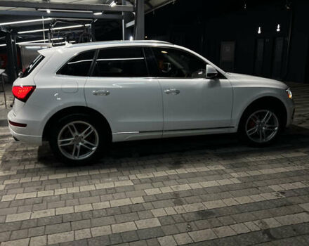 Белый Ауди Ку 5, объемом двигателя 1.98 л и пробегом 108 тыс. км за 16500 $, фото 2 на Automoto.ua