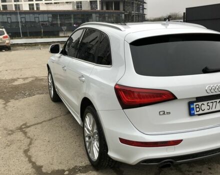 Білий Ауді Ку 5, об'ємом двигуна 2 л та пробігом 176 тис. км за 19350 $, фото 4 на Automoto.ua