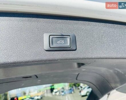 Белый Ауди Ку 5, объемом двигателя 1.98 л и пробегом 170 тыс. км за 18500 $, фото 13 на Automoto.ua