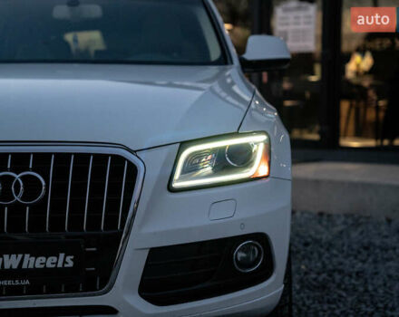Білий Ауді Ку 5, об'ємом двигуна 1.98 л та пробігом 124 тис. км за 18900 $, фото 10 на Automoto.ua