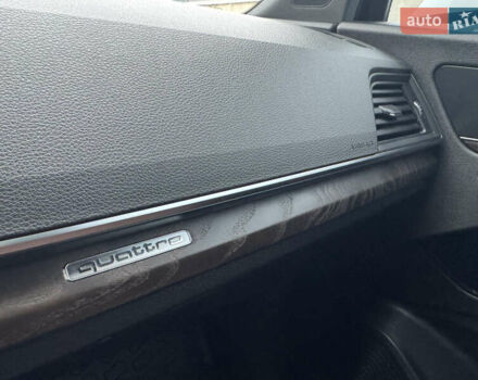 Білий Ауді Ку 5, об'ємом двигуна 2 л та пробігом 185 тис. км за 20990 $, фото 53 на Automoto.ua