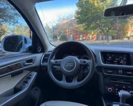 Белый Ауди Ку 5, объемом двигателя 3 л и пробегом 80 тыс. км за 10700 $, фото 9 на Automoto.ua