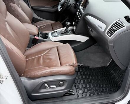 Белый Ауди Ку 5, объемом двигателя 1.98 л и пробегом 171 тыс. км за 17900 $, фото 25 на Automoto.ua