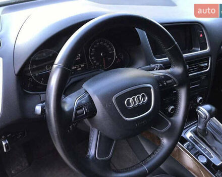 Белый Ауди Ку 5, объемом двигателя 1.98 л и пробегом 165 тыс. км за 12500 $, фото 11 на Automoto.ua